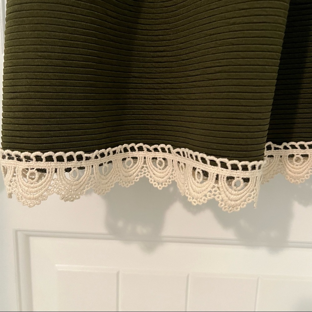 Altar’d State Green Mini Dress with Cream Lace Hem Size Small - Picture 4 of 8